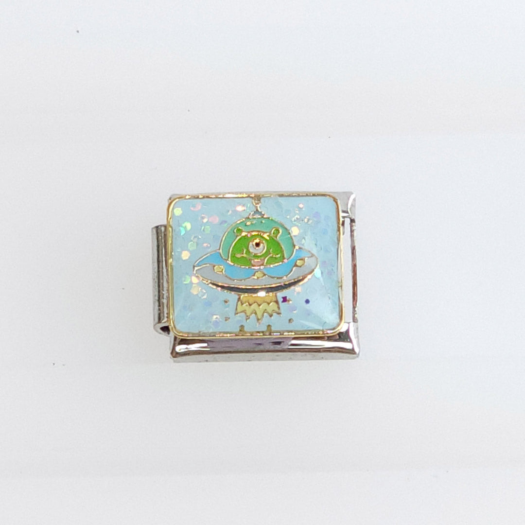 Charm OVNI y Extraterrestre