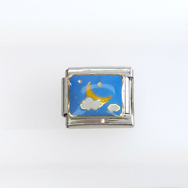 Charm Luna y Estrellas con Nubes