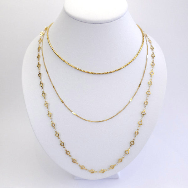 Collar Dorado con 3 Cadenas Diferentes