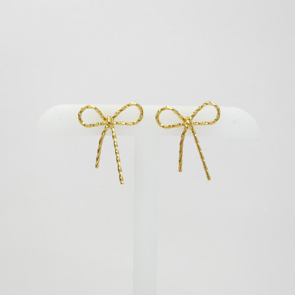 Par de Aretes Lazo Dorado