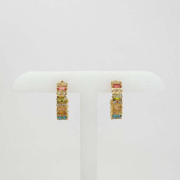 Par de Aretes con Brillos de Colores