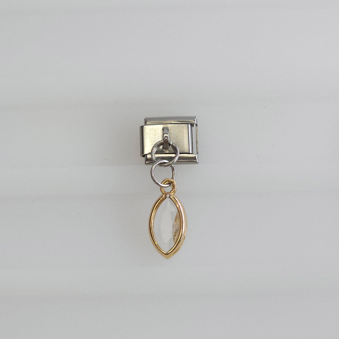 Charm plateado de cristal colgante color blanco