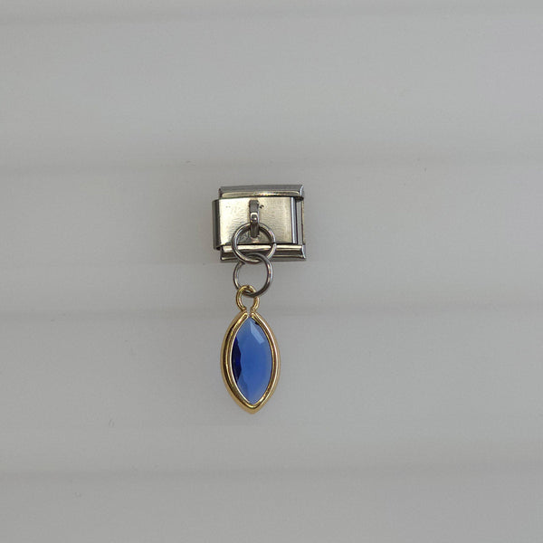 Charm plateado de cristal colgante color azul