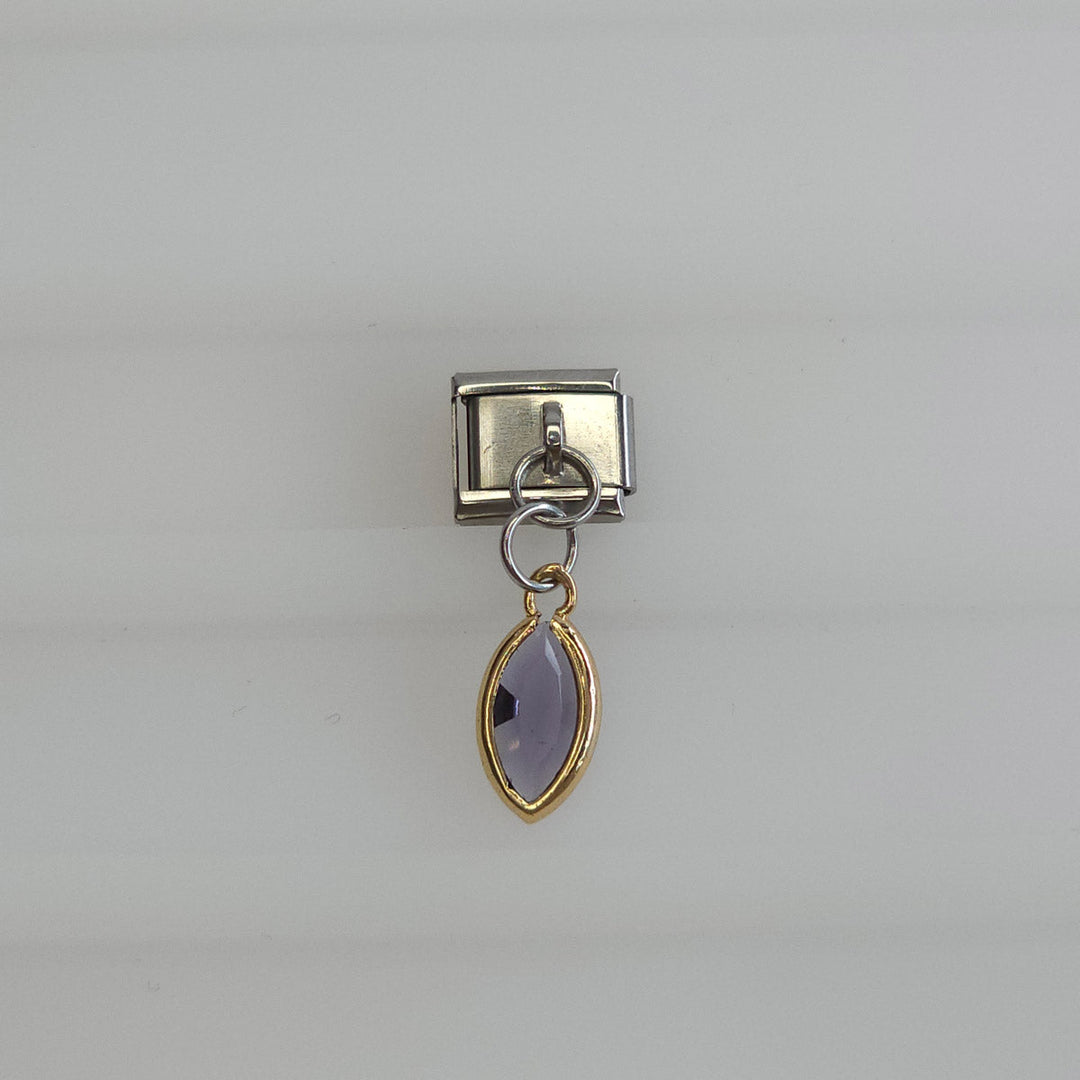 Charm plateado de cristal colgante color morado