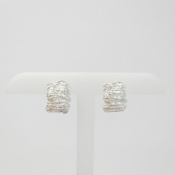 Par de aretes cuadrado con textura