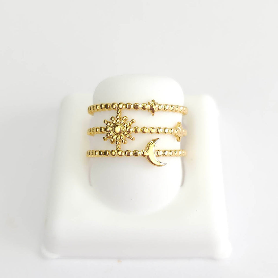 Anillo Triple con Bolitas, Luna y Estrella Ajustable