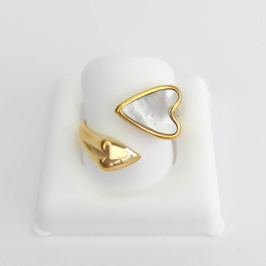 Anillo Abierto con Corazones 