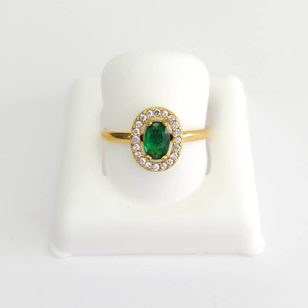 Anillo Ovalado con Zirconias