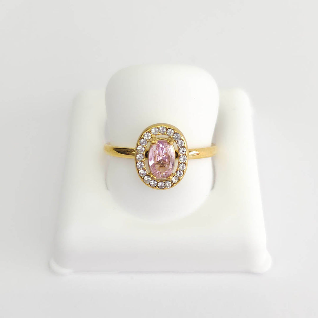 Anillo Ovalado con Zirconias