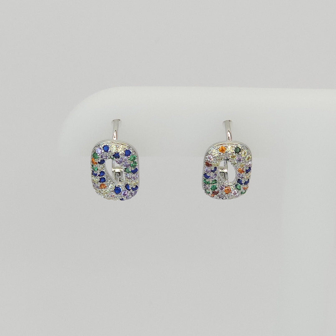 Par de Arracadas con Brillos y Colores Plateadas