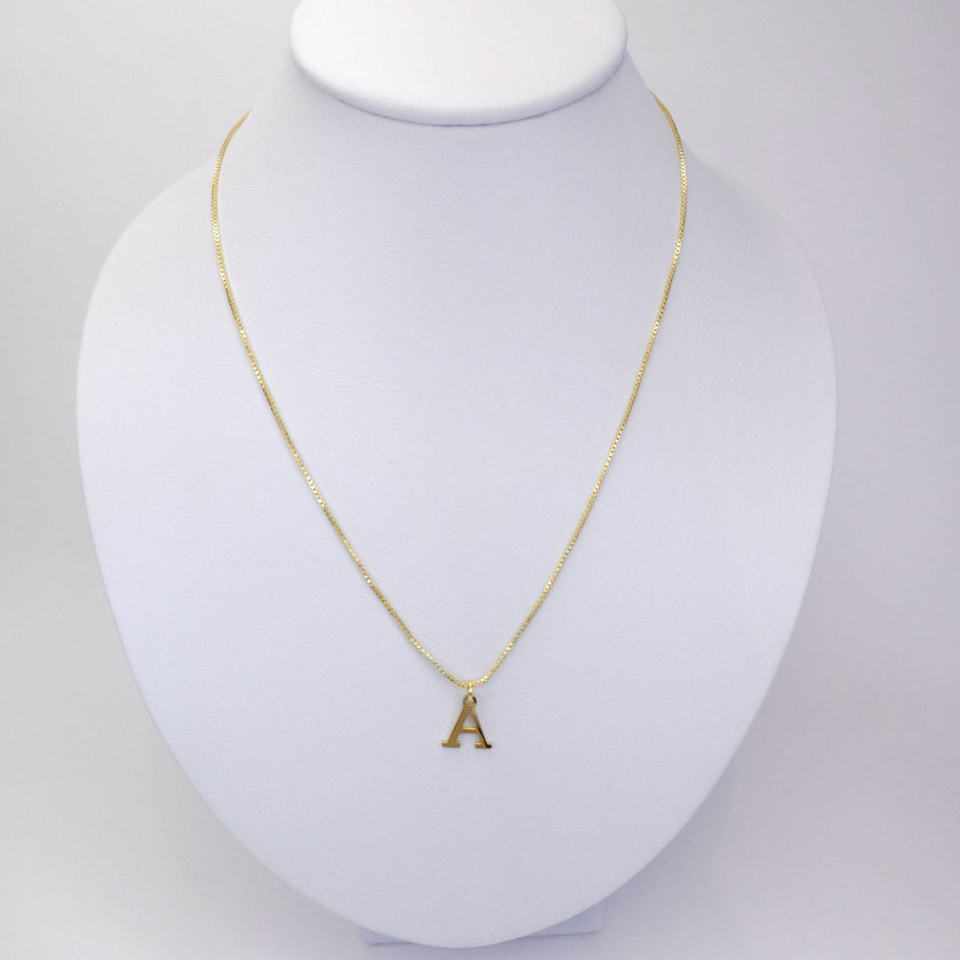 Collar Inicial Lisa Dorado