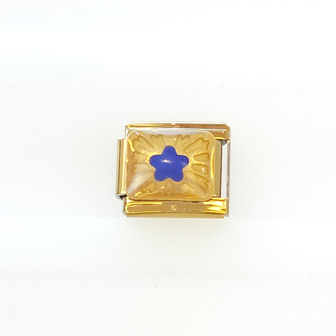 Charm Dorado Estrella Azul