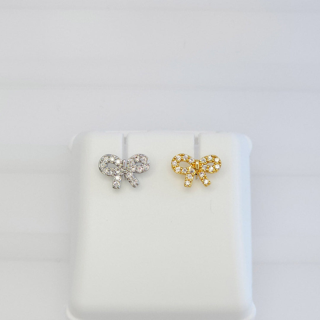 Broquel Moño con Zirconias 