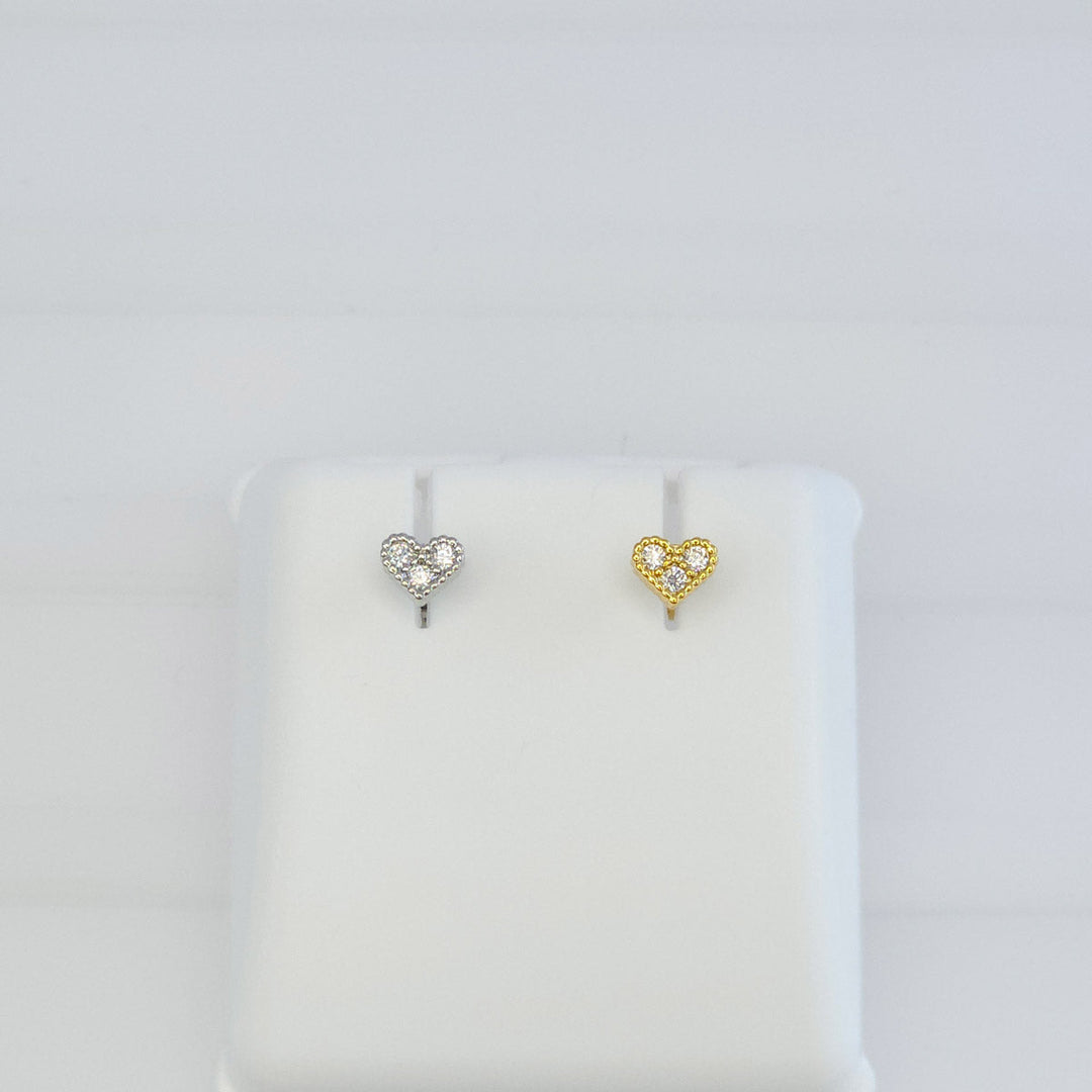 Broquel Corazón con Zirconias y Bolitas 