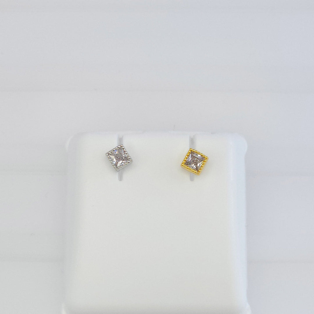 Broquel Cuadrado con Zirconias y Bolitas 