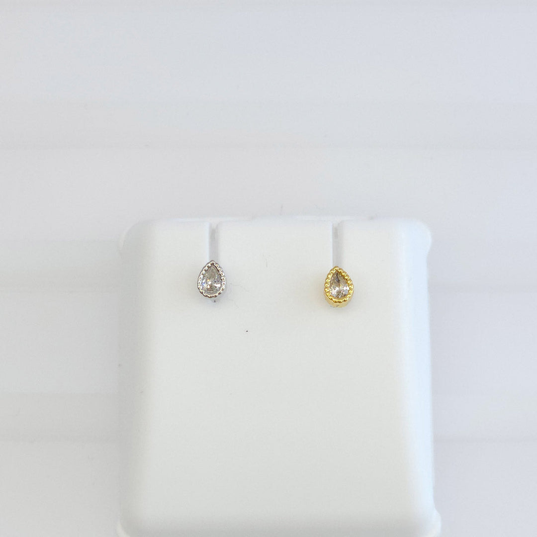 Broquel Gota con Zirconia y Bolitas 