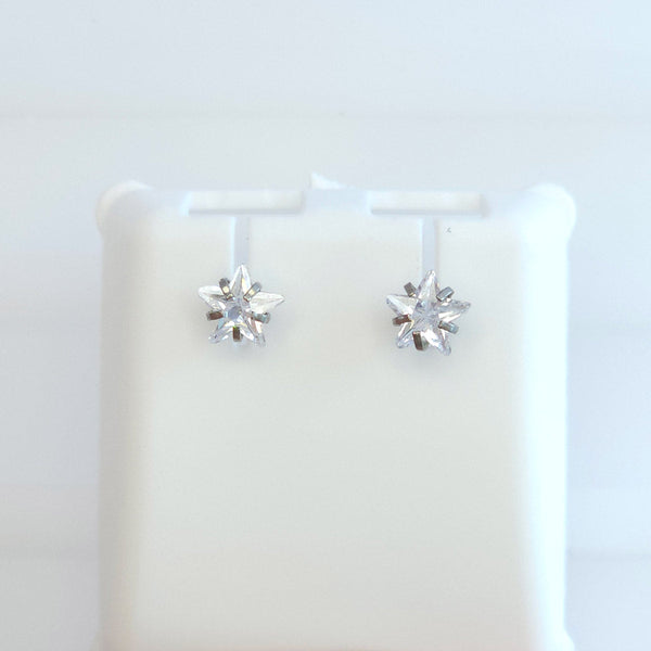 Broquel Estrella Zirconia Plateado